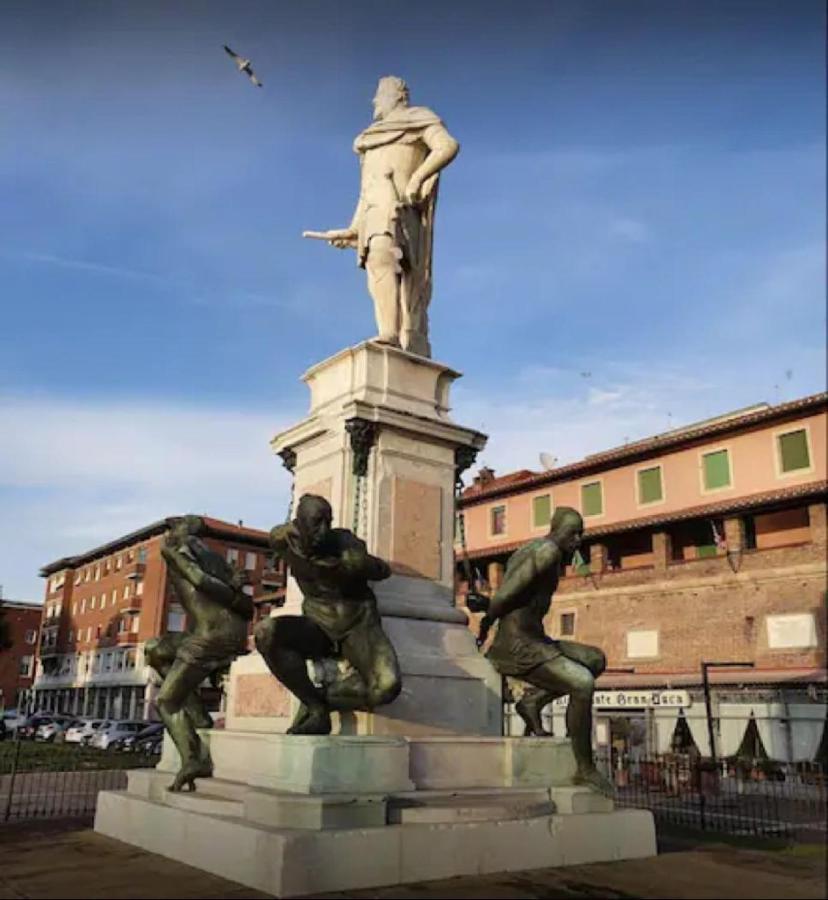 Casamieli, Nuovo, Vicino Al Porto Al Mare E Al Centro Apartment Livorno Bagian luar foto